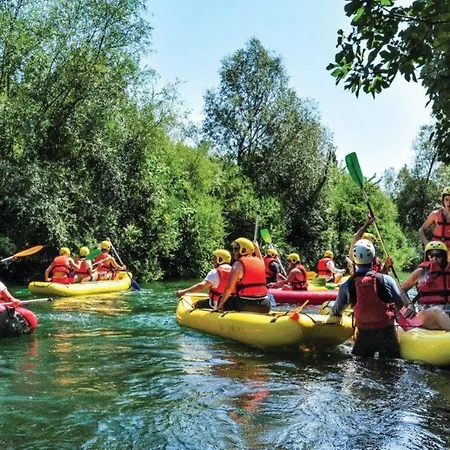 Feriehus Vacation House With The Pool Near River Cetina *